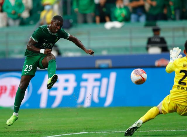 1727598268574037596.jpg (体育)(10)足球——中超:北京国安胜长春亚泰XxjpseC007526_20240928_PEPFN0A001.jpg